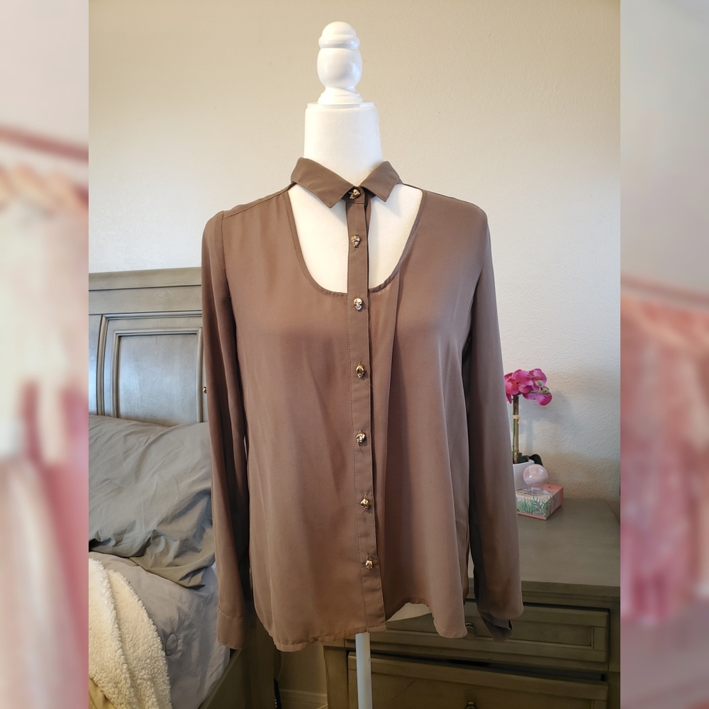 Foreign Exchange Skull Cut Out Button Down